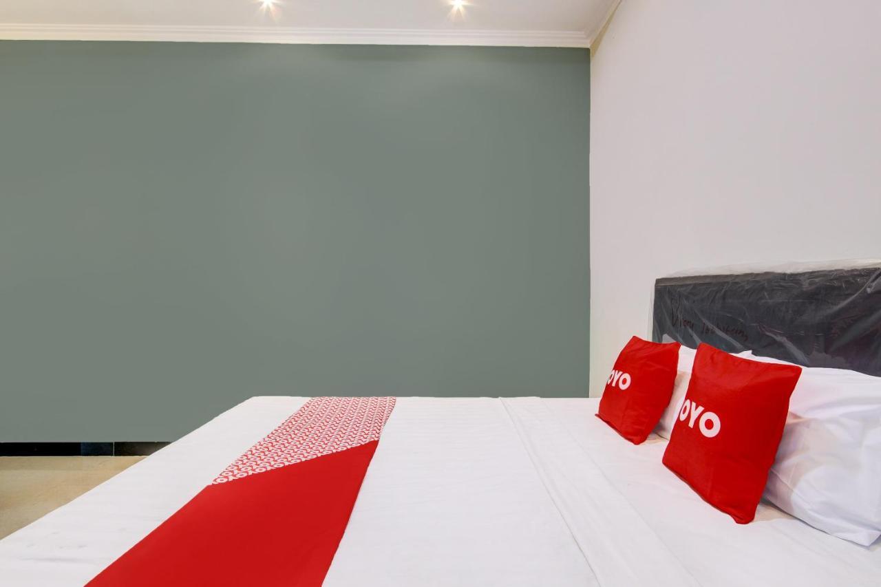 Oyo 92479 Pasadena House Hotel Krapyak Eksteriør billede