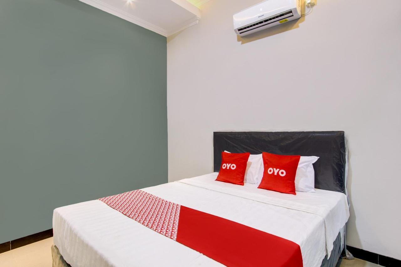 Oyo 92479 Pasadena House Hotel Krapyak Eksteriør billede