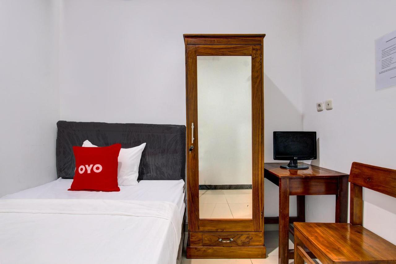 Oyo 92479 Pasadena House Hotel Krapyak Eksteriør billede